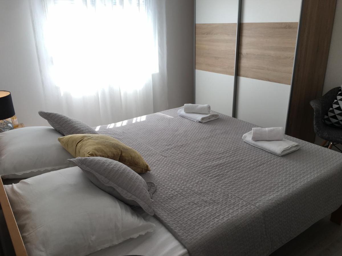 Kairos Apartment Trogir Exterior photo
